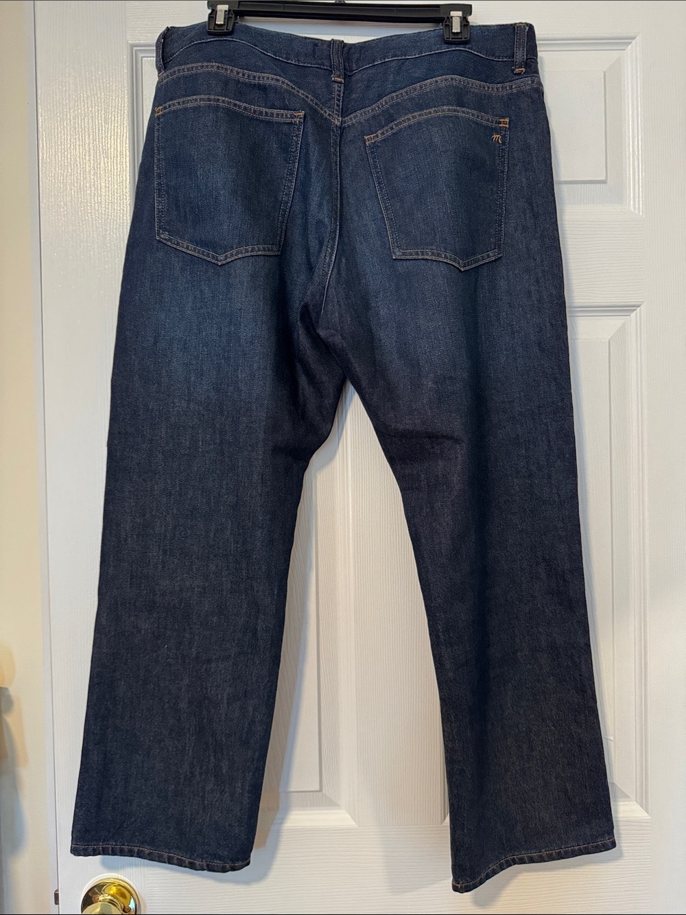 Madewell Women Curvy Dean Easy Straight Jeans - Size 30P in SoftDrape - Picture 6 of 8
